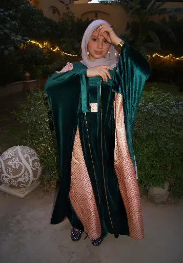 The ‘Emerald Velvet’ kaftan